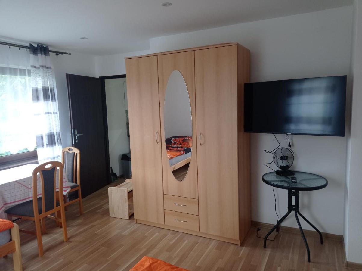 Hotel Penzion Sarka Štrba Esterno foto