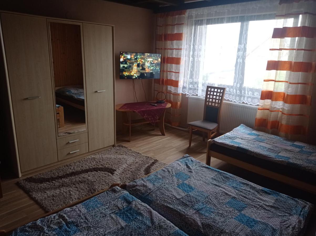 Hotel Penzion Sarka Štrba Esterno foto